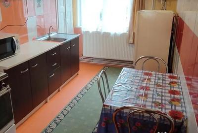 Apartament cu 2 camere decomandat în Central - 1