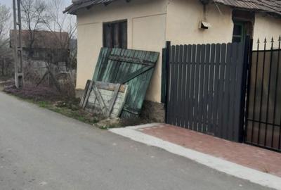 Casă cu 4 camere în Stoinești - 8