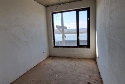 Casă cu 10 camere cu Teren 2700 Mp în Fălticeni - 6