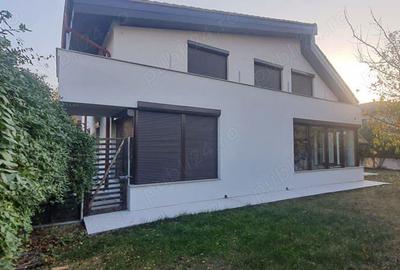 Casa individuala cu etaj, langa padure, in Mogosoaia,5 camere, 3 bai, garaj 2 auto - 2