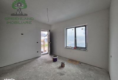 Casă cu 4 camere cu Teren 430 Mp în Miroslava - 2