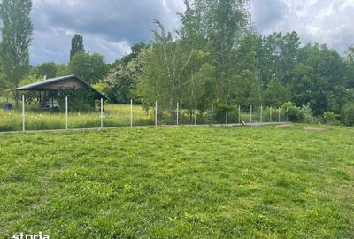 Teren de 996 mp, în Ultracentral - 6