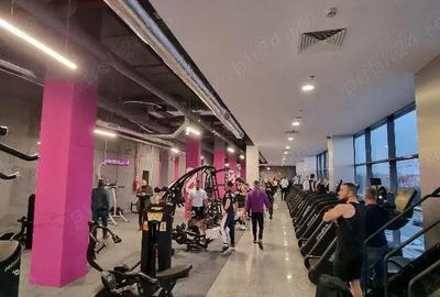 Apartament cu 2 camere decomandat în Berceni