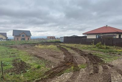 Teren intravilan 470mp - 2