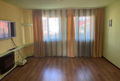 Casă parter +2 etaje si mansarda,la parter spatii comerciale deja inchiriate - 6