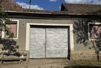 Casă cu 4 camere în Rogoz - 2