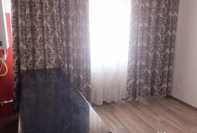 Garsonieră decomandată în Central - 2