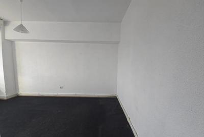 Apartament cu 3 camere decomandat în Central - 7
