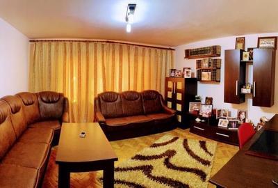 Apartament cu 3 camere decomandat în Mircea-Vodă - 8