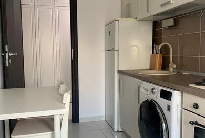 Apartament cu 2 camere decomandat, mobilat în 13 Septembrie - 8