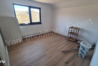 Casă cu 3 camere în Stănești - 4