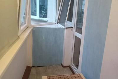 Inchiriez apartament 2 camere - 1