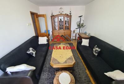 Apartament cu 3 camere decomandat în Câmpina - 2