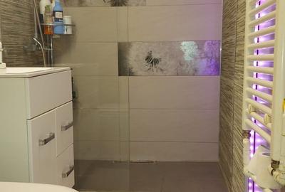 Favorit , Scoala Gimnaziala 197 - 9