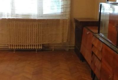 Casă cu 3 camere în Central - 2