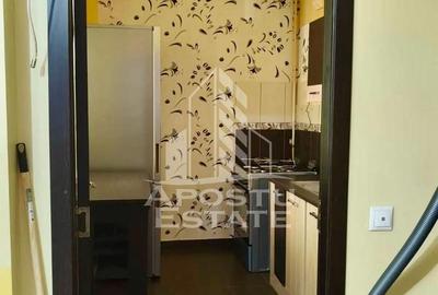 Apartament o camera, parter inalt, zona Aradului - 5