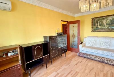 Apartament cu 3 camere decomandat în Tomis Nord