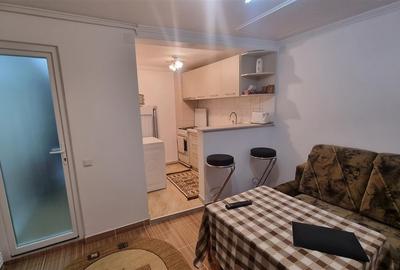 Studio la casa , zona strazii Lunga - 5