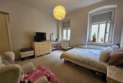 Apartament cu 3 camere semidecomandat în Centrul Istoric - 2