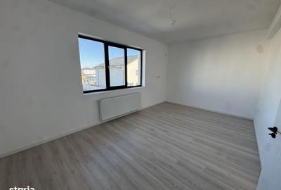 Casă cu 3 camere cu Teren 150 Mp în Central