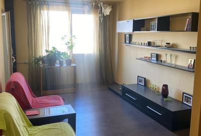 Apartament 4 camere cf 1 decomandat etaj7\8 - 1