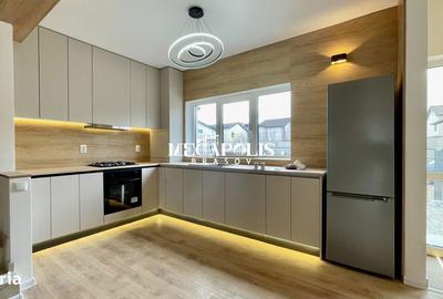 Casă cu 4 camere cu Teren 300 Mp în Central - 19