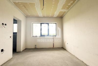 Casă individuală cu 4 camere cu Canalizare în Jucu de Sus - 3
