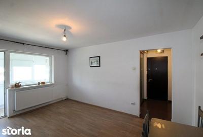 Apartament cu 3 camere semidecomandat, mobilat în Tomis Nord - 1