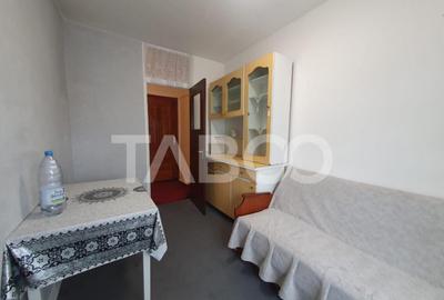 Apartament de inchiriat 2 camere decomandat 60 mp zona Octav - 4