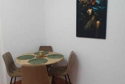 Apartament cu 2 camere semidecomandat în Micro 19 - 2