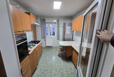 Apartament cu 3 camere decomandat în Drumul Carului - 7