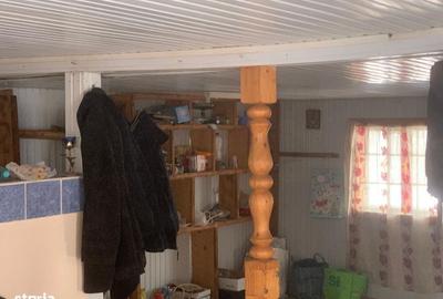 Casă cu 5 camere cu Teren 2200 Mp în Vicovu de Sus - 2