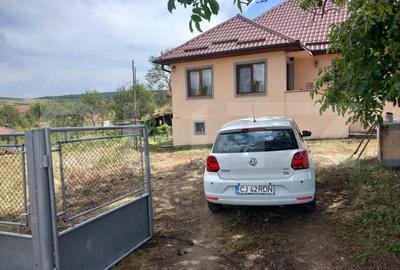 Casa de inchiriat