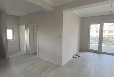 Apartament cu 3 camere decomandat în Cantemir - 5