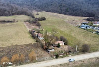 Casă cu 2 camere în Bâra - 2