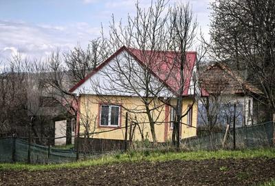 Casă individuală cu 2 camere cu Teren 1154 Mp în Schitu Duca - 2