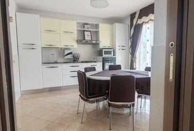 Casă individuală cu 6 camere cu Canalizare în Văleni - 2