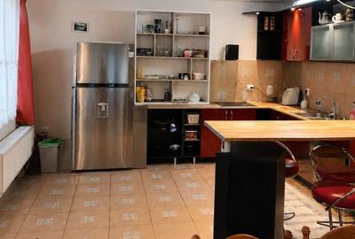 Casă cu 6 camere cu Teren 1200 Mp în Valea Borcutului - 4