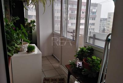 Apartament cu 3 camere decomandat, mobilat în Drumul Taberei - 11