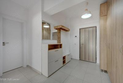 Apartament cu 2 camere decomandat în Parcul Carol