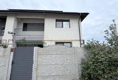 Casă individuală cu 4 camere cu Teren 250 Mp în Berceni