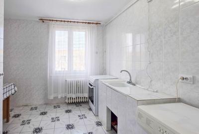 Apartament cu 3 camere decomandat în Prelungirea Ghencea - 12