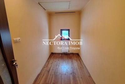 Casă cu 5 camere cu Teren 830 Mp în Centura - 8