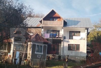 Varfuri Vila S+P+E+M, 7 camere, 2 bai, 127 mp utili - 2