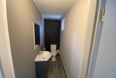 Spațiu comercial, de 78.839996337891 mp, în Central - 7