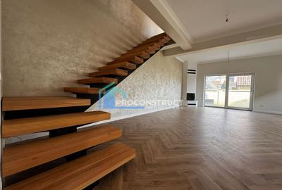 Duplex cu 5 camere cu Canalizare în Dumbrăvița - 2