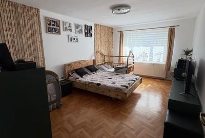 Apartament cu 2 camere decomandat în Central - 4