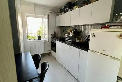 Apartament 2 camere centrala proprie Zona Dambovita