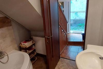 Casă cu 3 camere cu Teren 100 Mp în Central - 8
