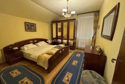 Casă cu 4 camere în Livezeni - 2